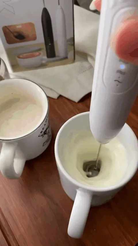 Batedor Misturador Mixer Elétrico para Bebidas Leite Café Clara de Ovo 2 em 1
