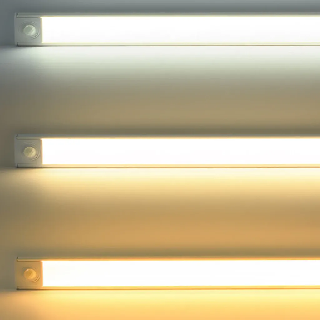 Smart Luminária Inteligente Ultra LED com sensor de movimento sem fio e Recarregável USB fino barra 20/40/60cm